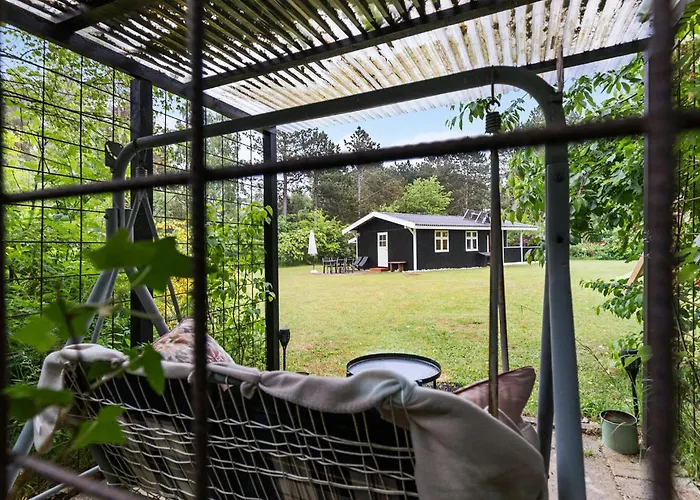 2 Bedroom Gorgeous In